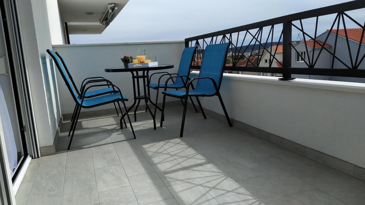 Urban Apartment Vukic Trogir Exterior foto